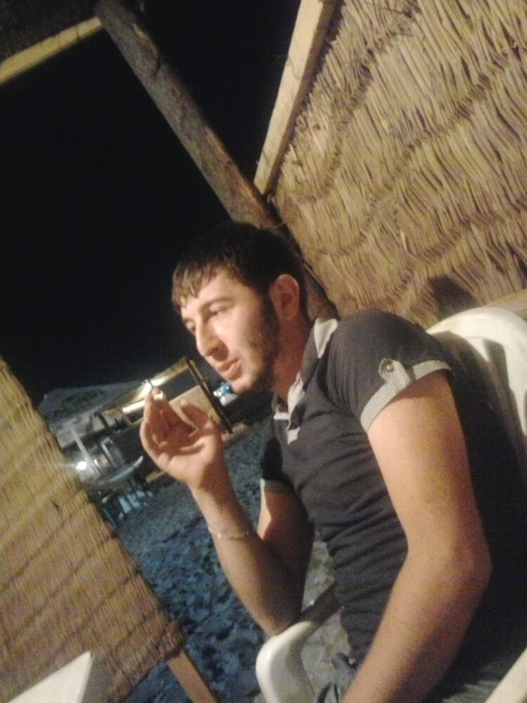  ,   Zaur, 34 ,   