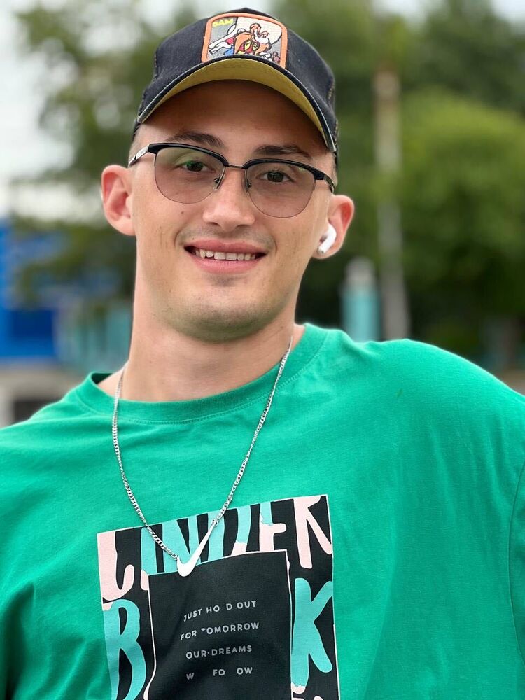  37300541  , 23 ,    --