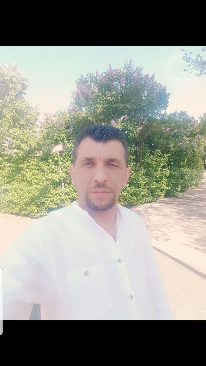 19782331  Abdul, 49 ,    Frankfurt Am Main