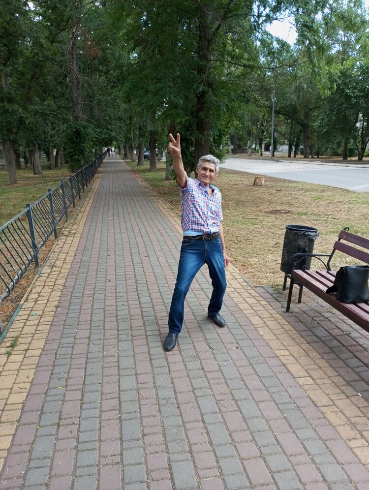  ,   , 61 ,   c 
