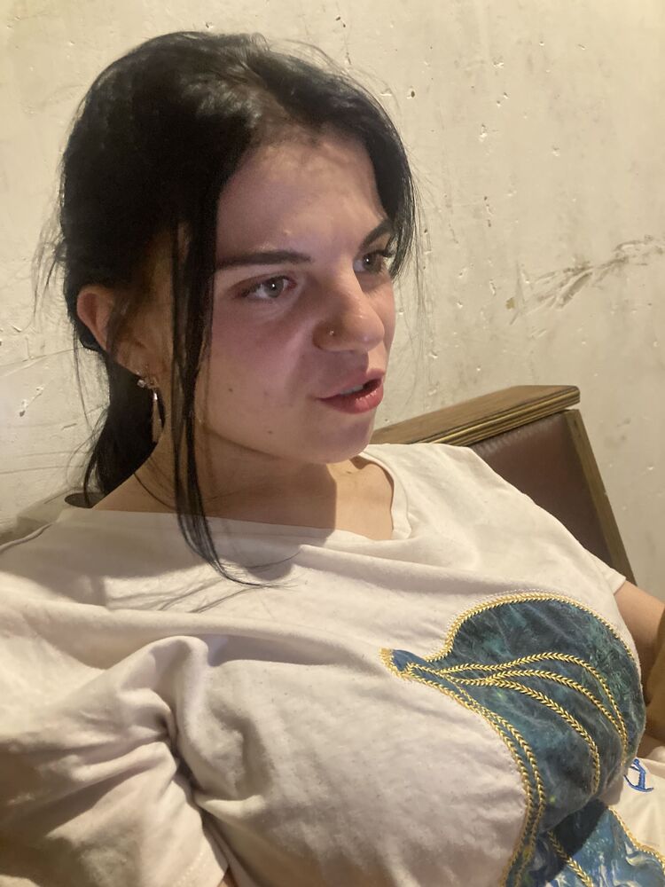  46421851  , 35 ,    