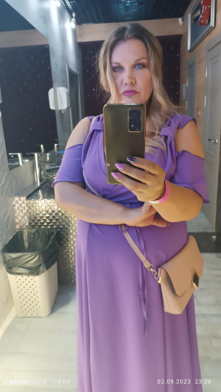  ,   Elena, 46 ,   ,   , c 