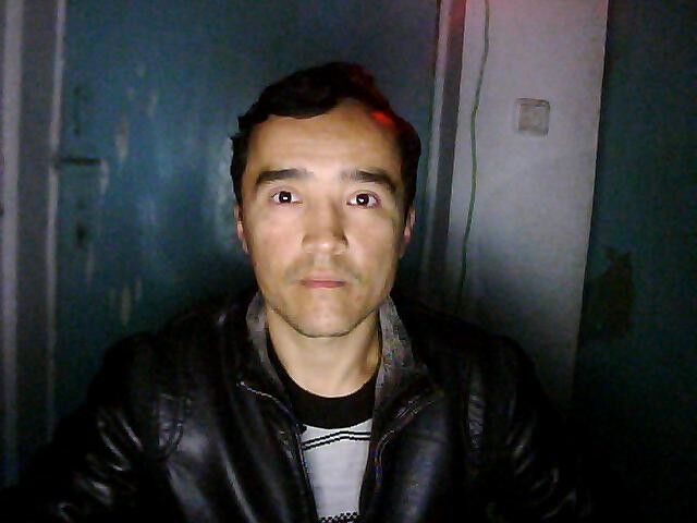  5633731  Alisher, 46 ,    