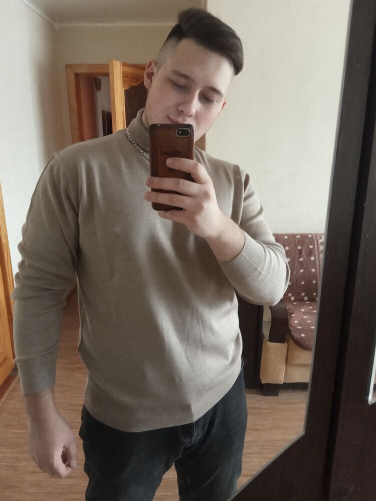  33113261  , 26 ,    