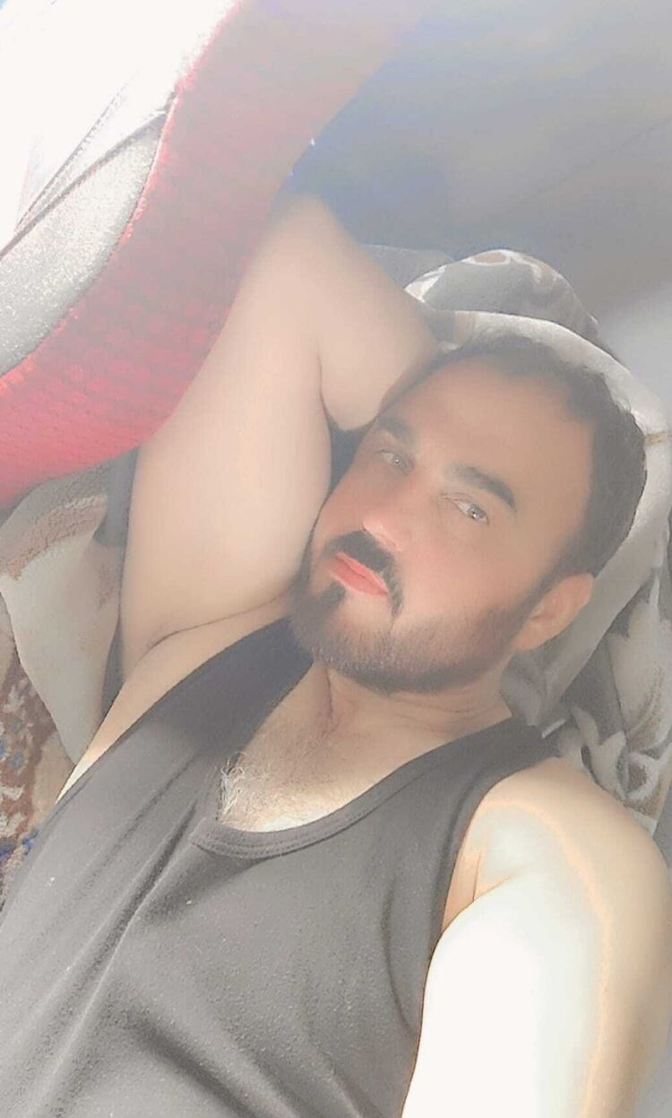  51796971  Mehmet, 43 ,    