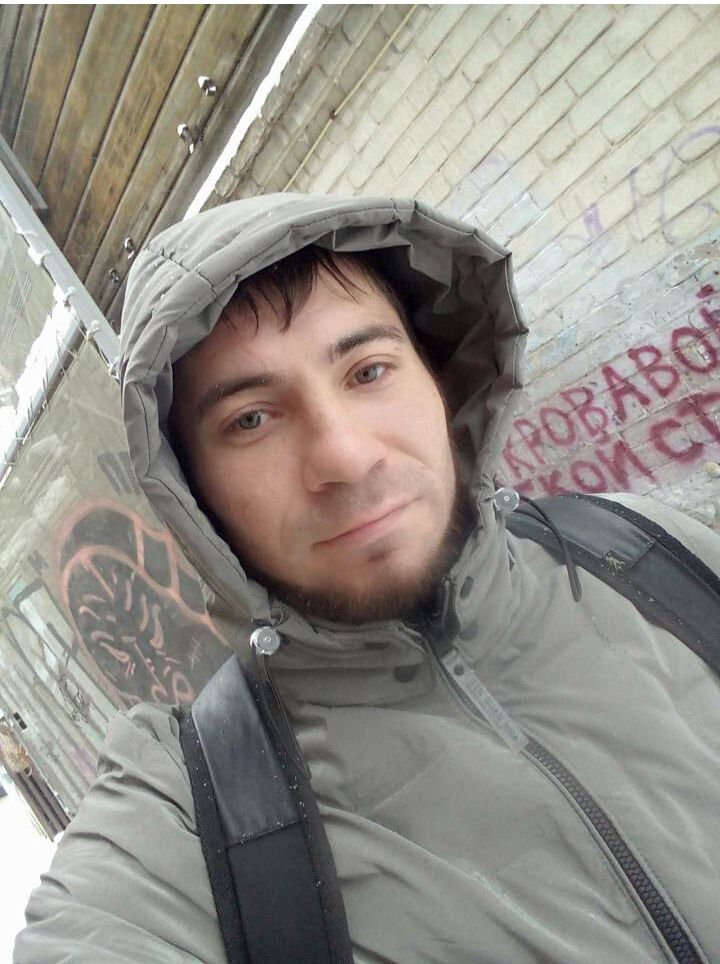  49388171  , 34 ,    