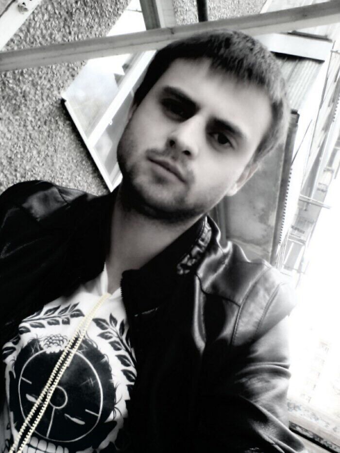  37901681  , 30 ,    