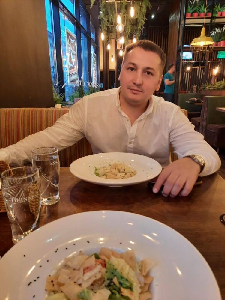  ,   Vladimir, 28 ,   ,   