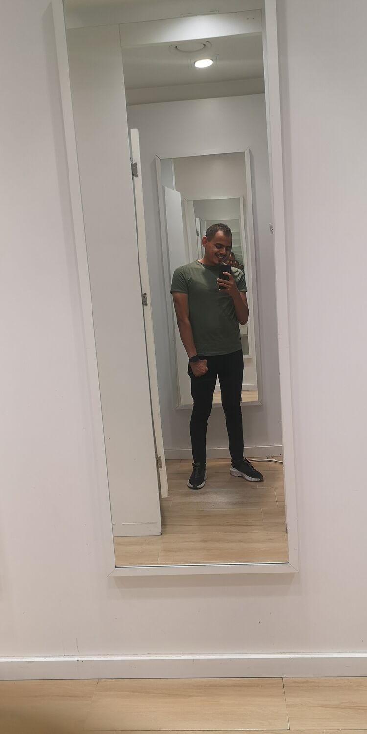  48792581  , 34 ,     