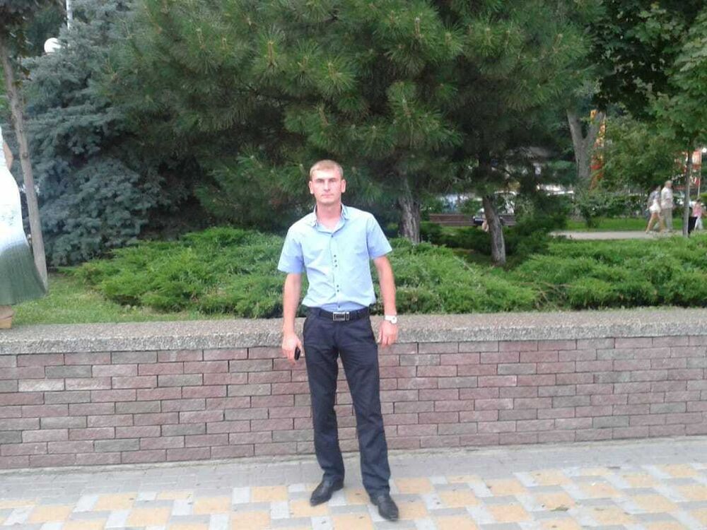  --,   , 37 ,   c 