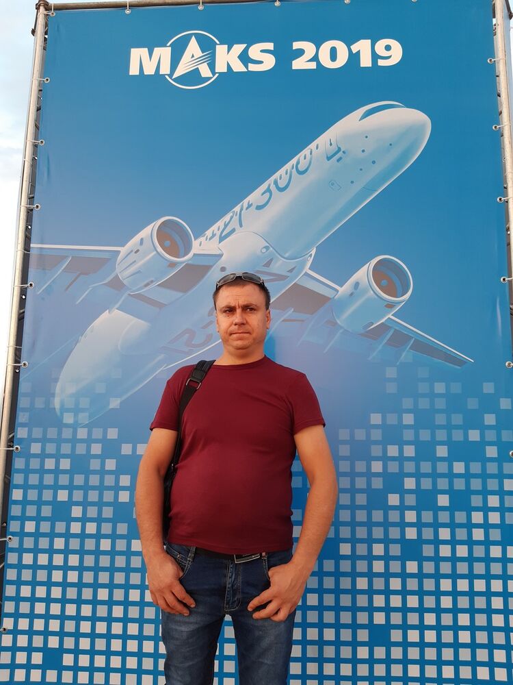  17399871  Dumitru, 38 ,    