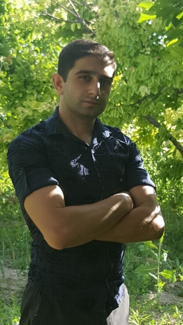  ,   Artur, 40 ,   ,   , c 