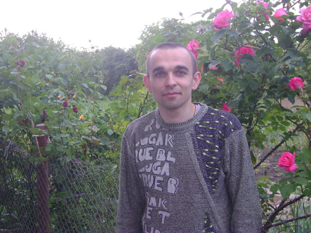  ,   Sergii, 37 ,   ,   , 