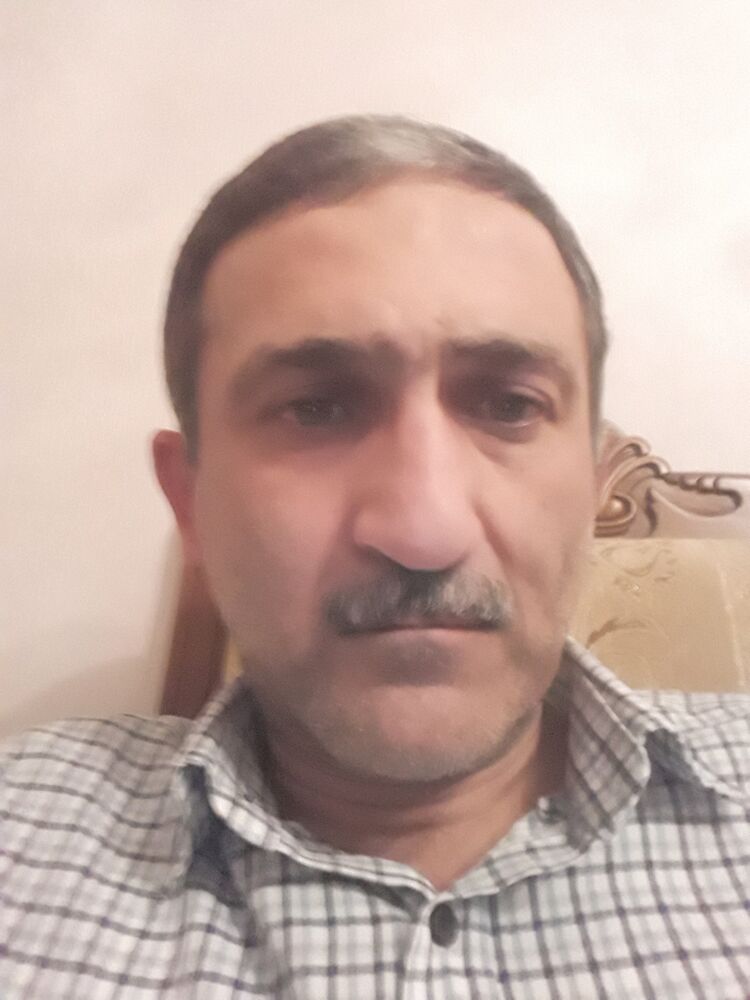  39395161  Vuqar, 51 ,    
