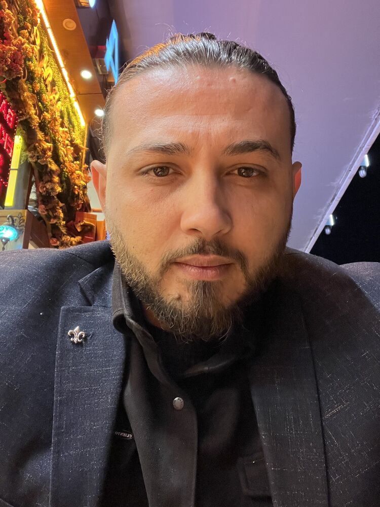  53423361  Niko, 34 ,    