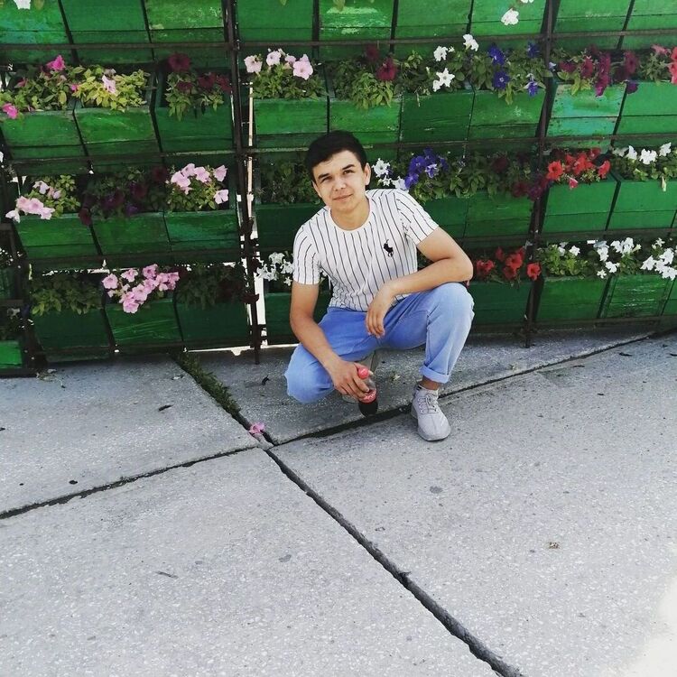  ,   Naimjon, 22 ,   ,   