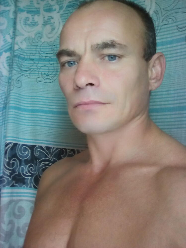  ,   Stepa, 44 ,   ,   , c , 