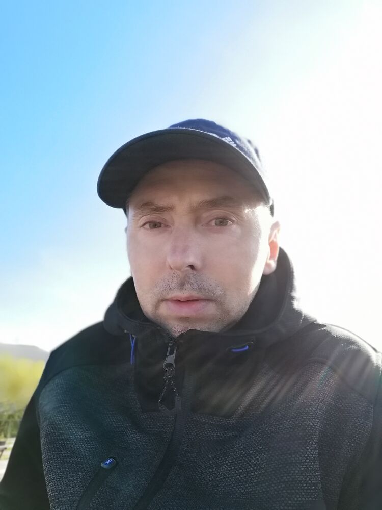  52773091  , 46 ,    