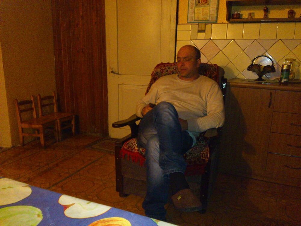  ,   Malxazi, 53 ,   ,   , c 