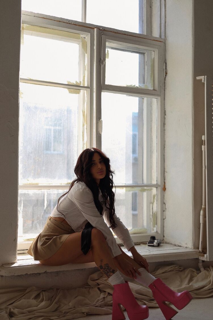  --,   , 25 ,   ,   