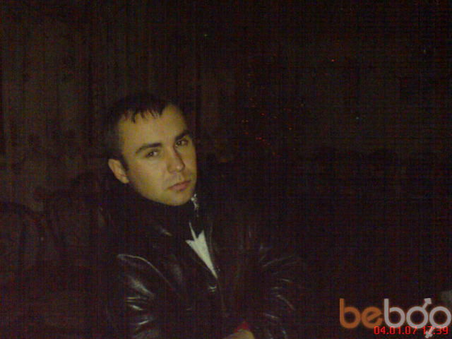  1296941  Artem, 42 ,    