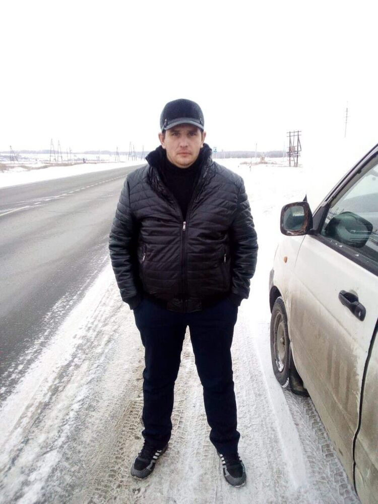  21306001  , 37 ,    