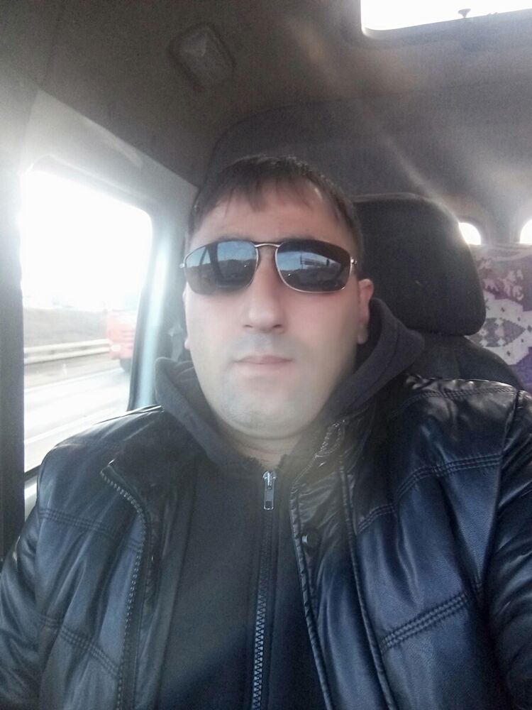  22563231  , 40 ,    