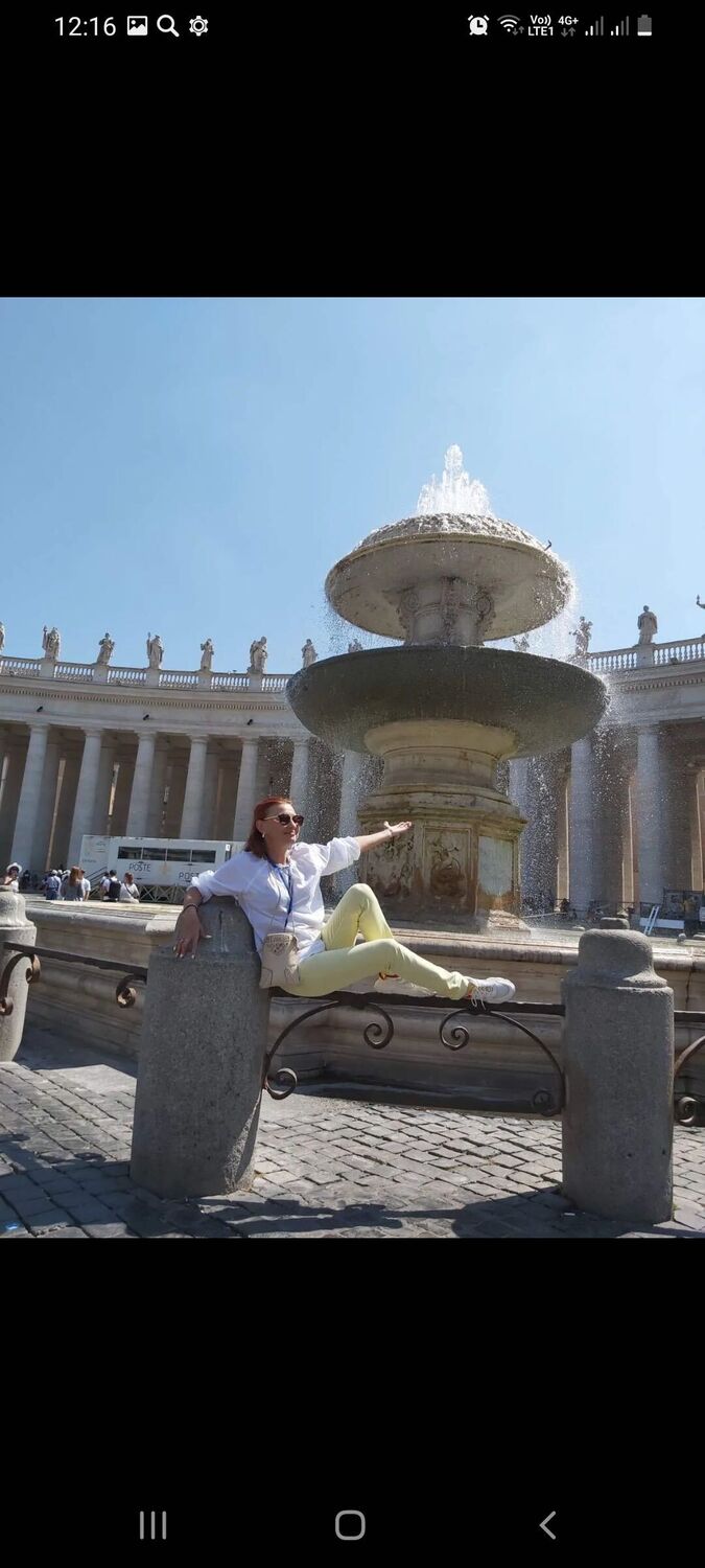  ,   Luisa, 48 ,   c 