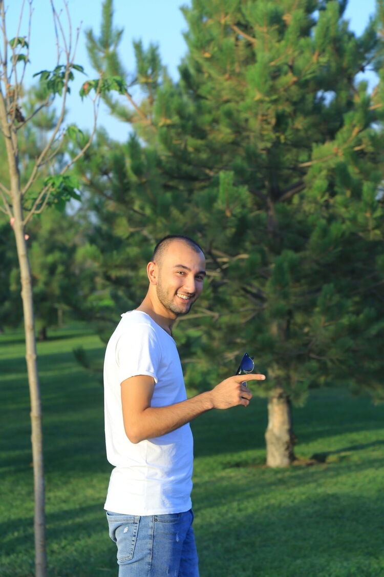  ,   Tehron, 33 ,   