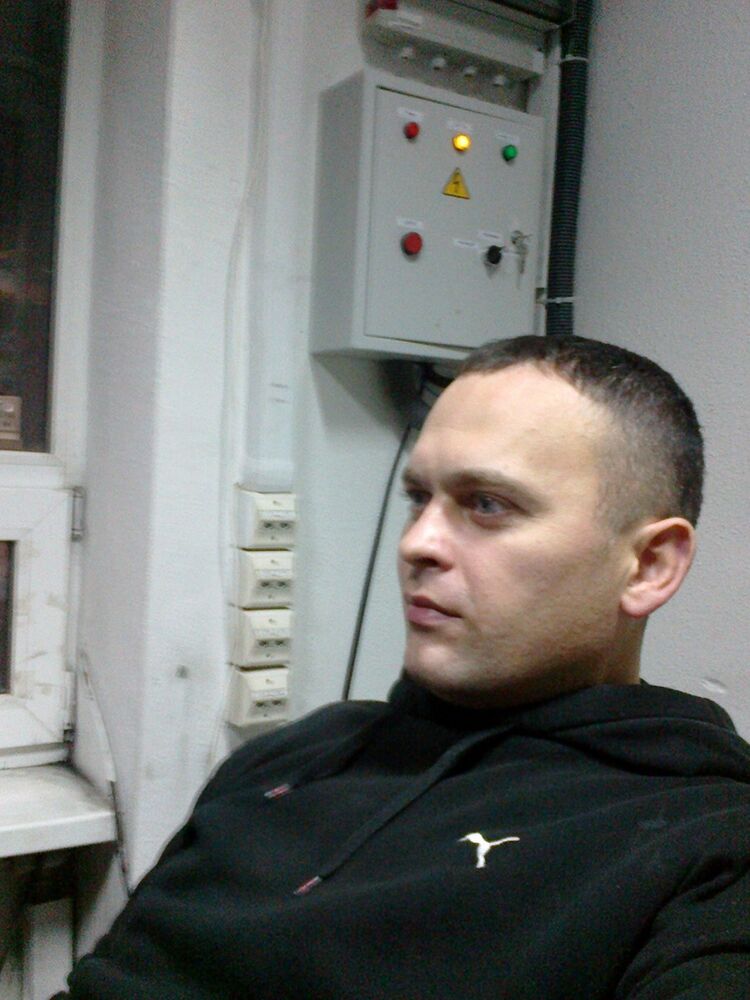  ,   Vladik, 38 ,   ,   , c 