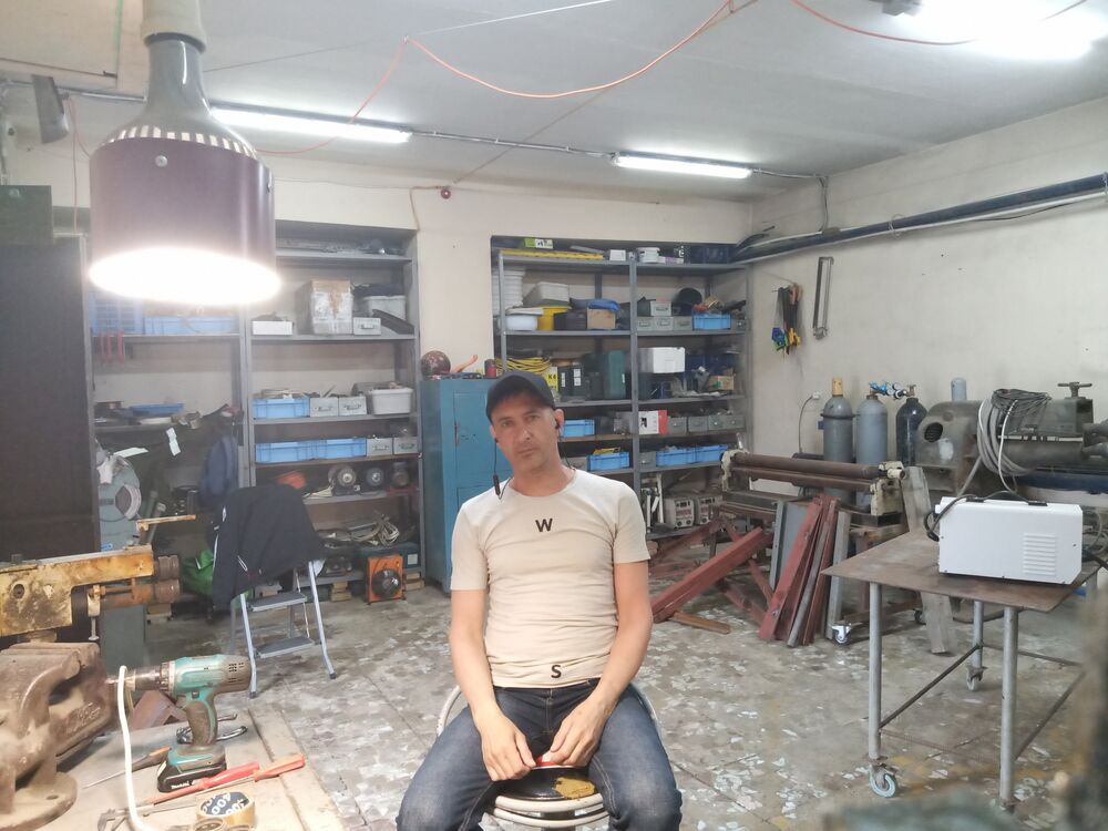  -,   , 52 ,     , c 