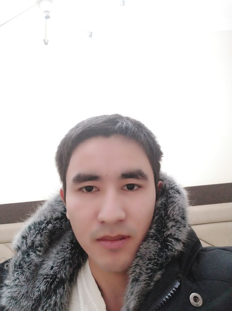  ,   Rysbek, 33 ,   ,   , c , 