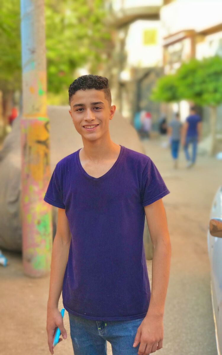  29901471  Esmaimohamed, 25 ,    