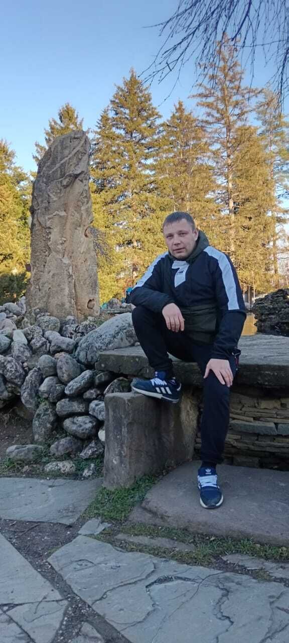  40617861  , 34 ,     