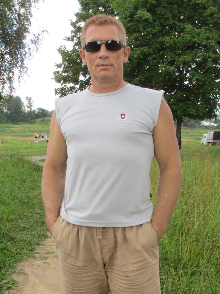  13967941  Andrey, 57 ,    