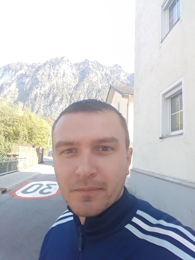  ,   Sergii, 37 ,   ,   , c 