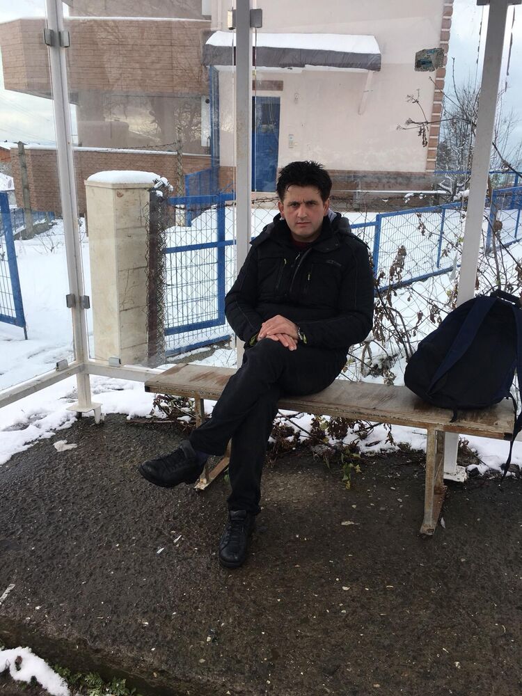  44349411  Fatih, 41 ,    