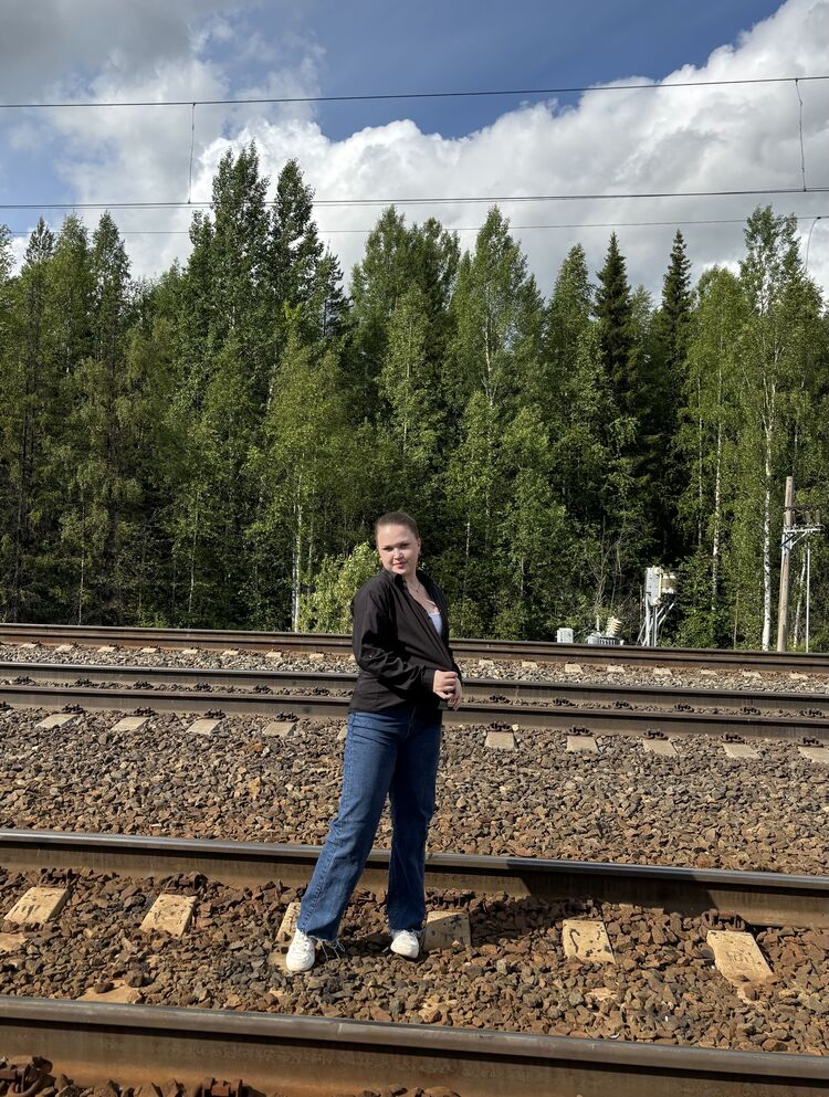  53114311  , 18 ,    