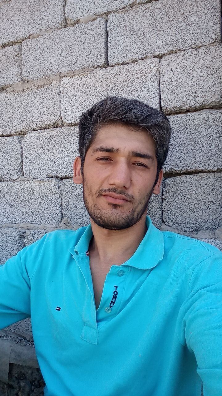  40683341  Boba, 31 ,    