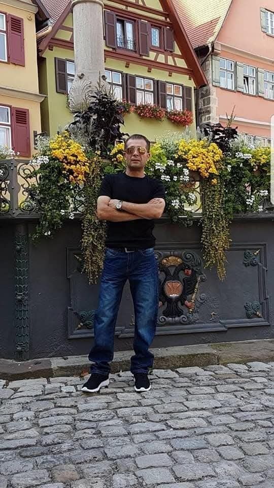  54072451  T e M o, 46 ,    