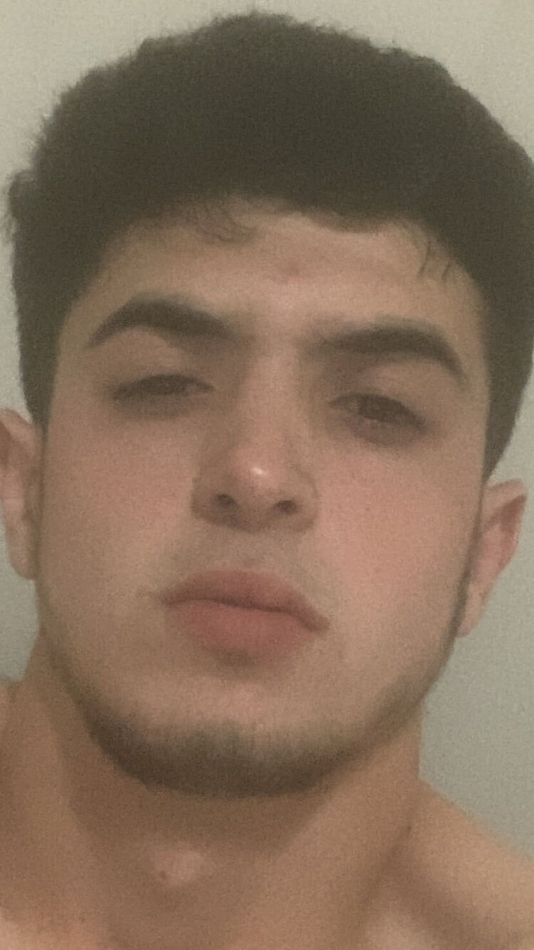  46263601  Niko, 23 ,    