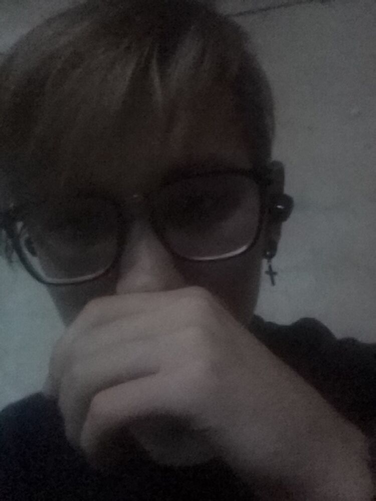  40048261  , 20 ,    