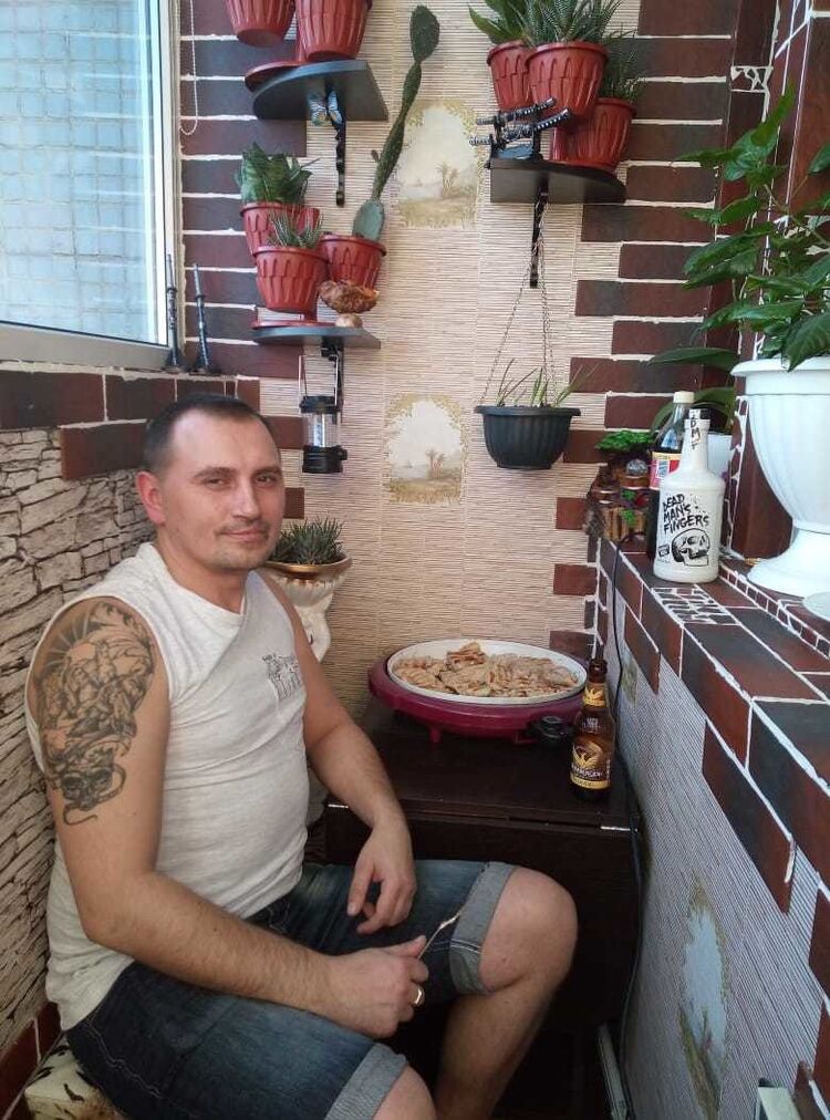  -,   Denis, 41 ,   ,   , c 