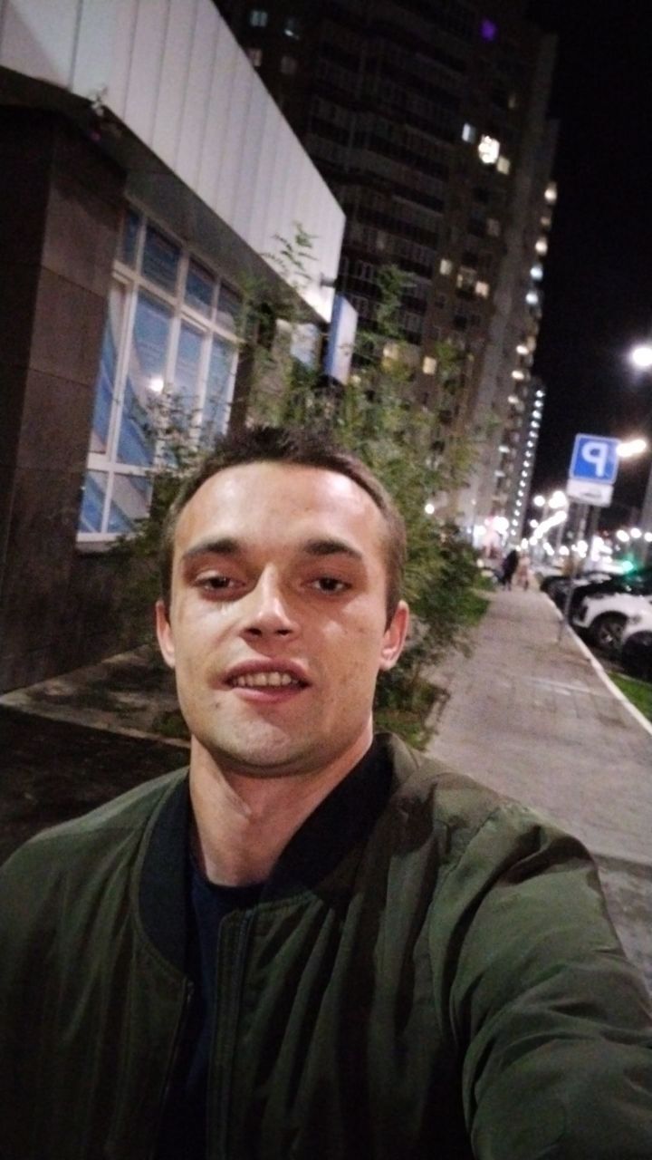  39220321  , 28 ,    