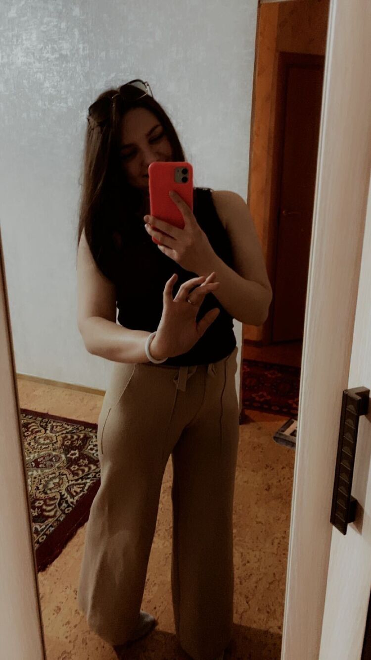  34689581  , 25 ,    
