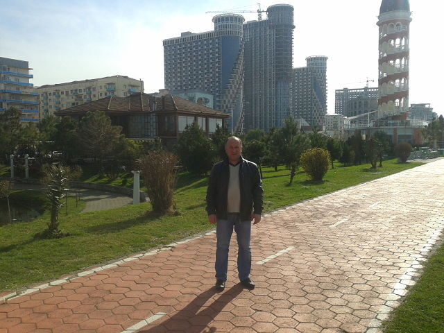  7314681  Revaz, 48 ,    