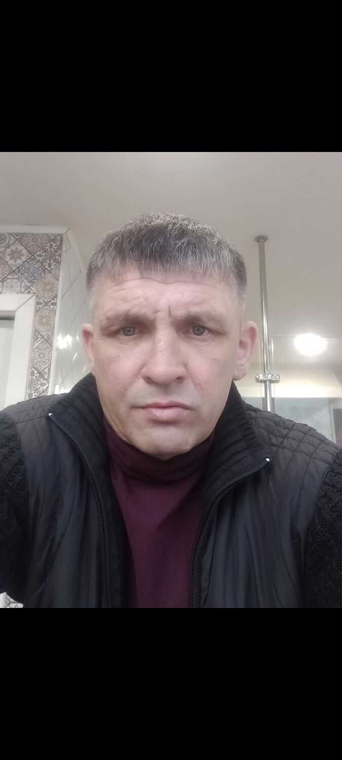  ,   Pavel, 41 ,   ,   , c , 