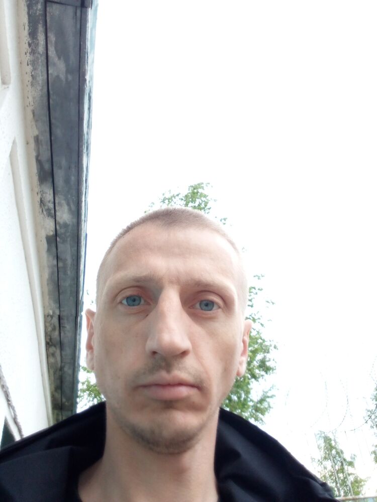  35219161  , 37 ,    