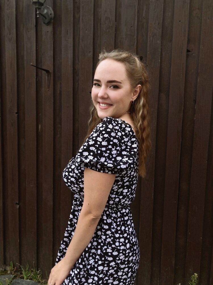  53170641  Yana, 28 ,    