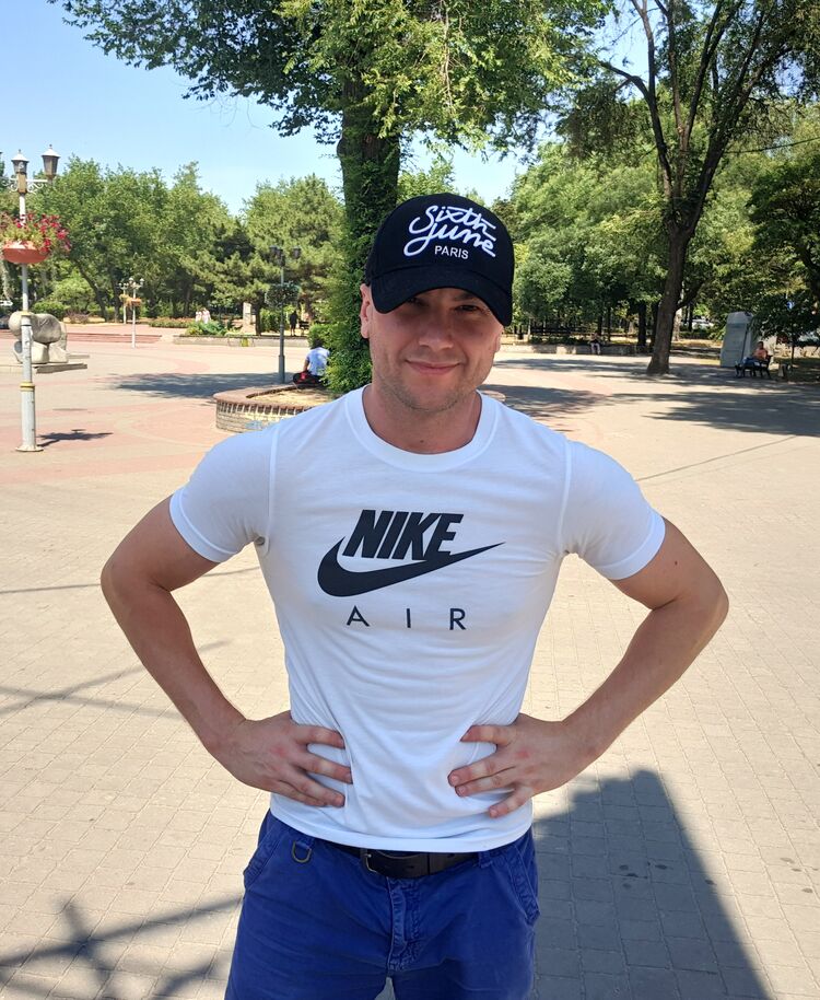  53296871  Unknown, 38 ,    